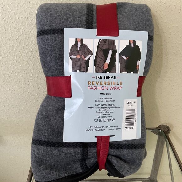 NEW IKE BEHAR Poncho Womens One Size Gray Black Soft Reversible Wrap - Picture 3 of 4